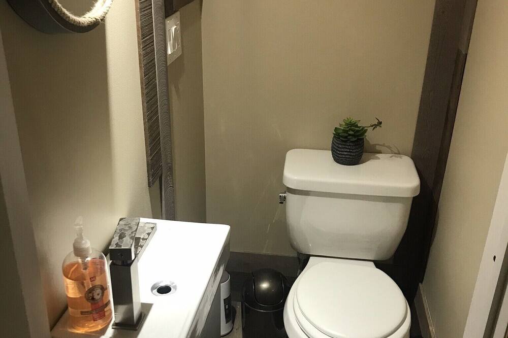 Photo of Bathroom in Ramara