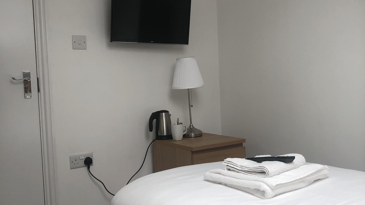 Photo of Bedroom in Southall Broadway