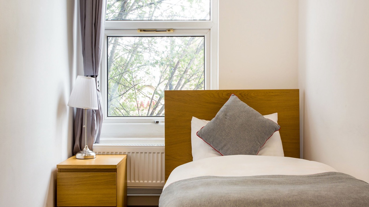 Photo of Bedroom in Southall Broadway