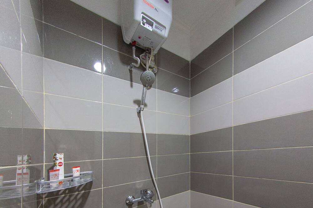 Photo of Bathroom in Tanjung Duren Utara