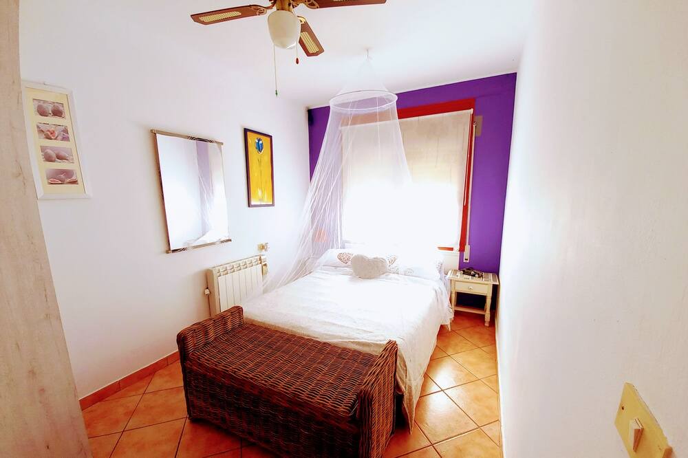 Photo of Bedroom in Masllorens
