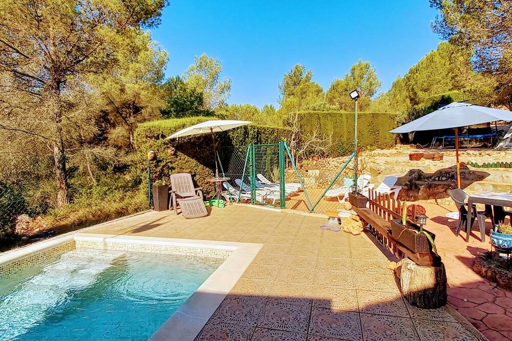 Photo of Outdoor in Masllorens