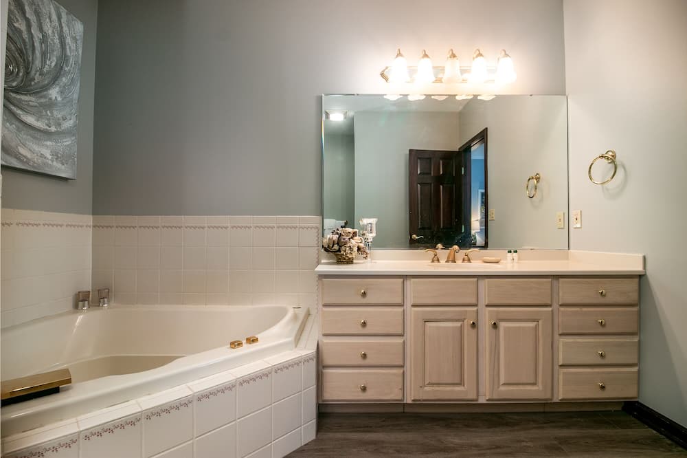 Photo of Bathroom in Valparaiso