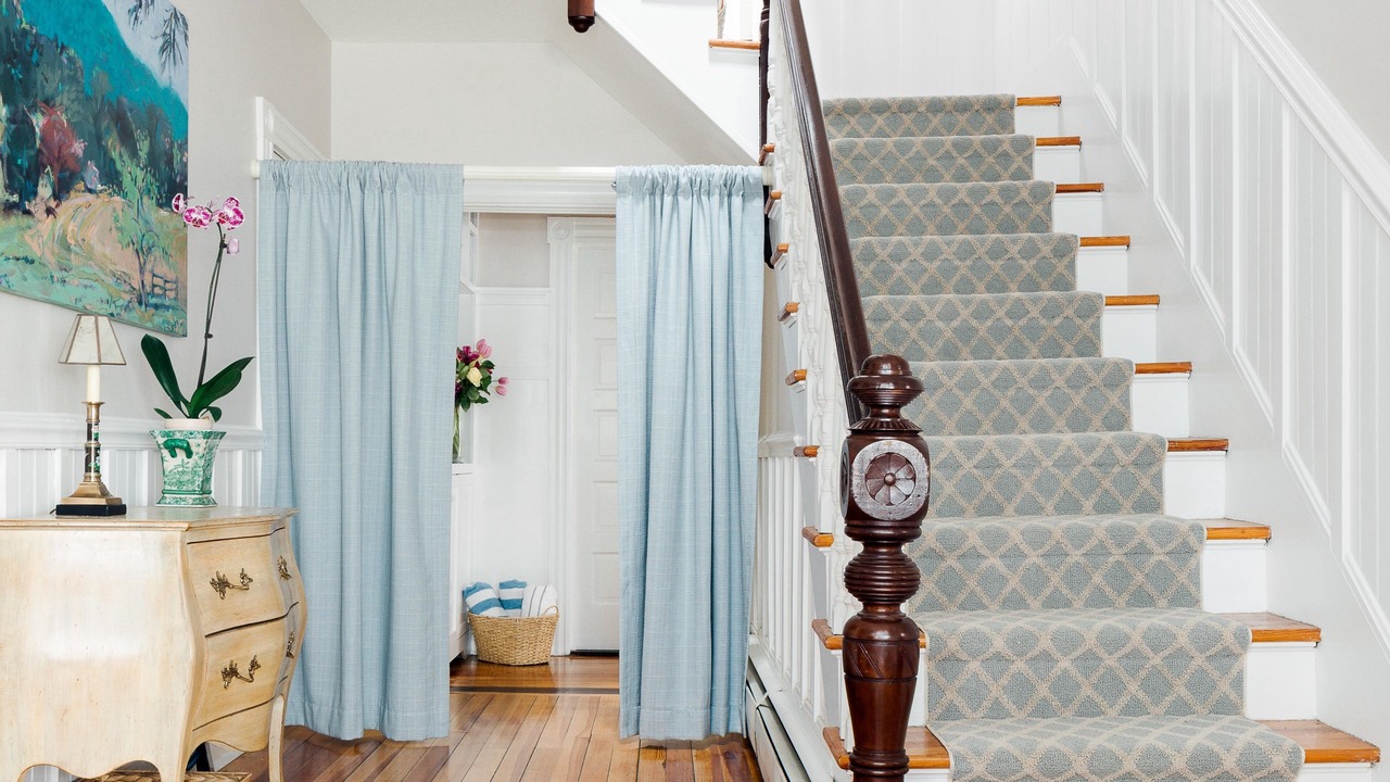 Photo of Others in Jamestown