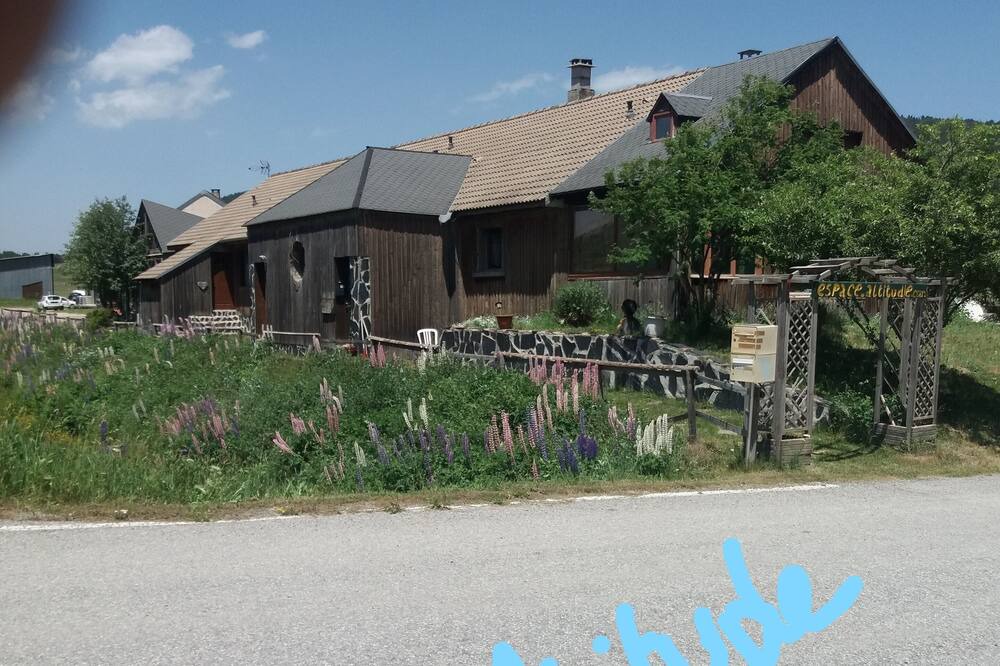 Photo of Outdoor in La Llagonne