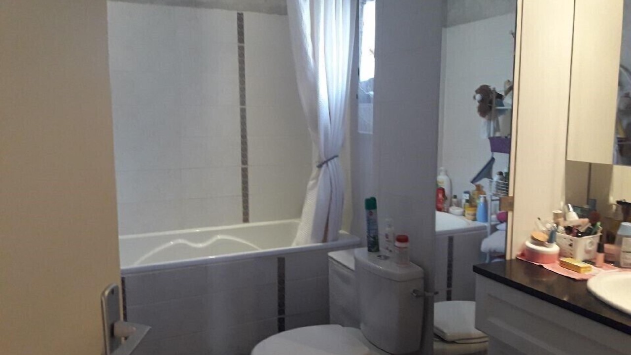 Photo of Bathroom in Voisins-le-Bretonneux