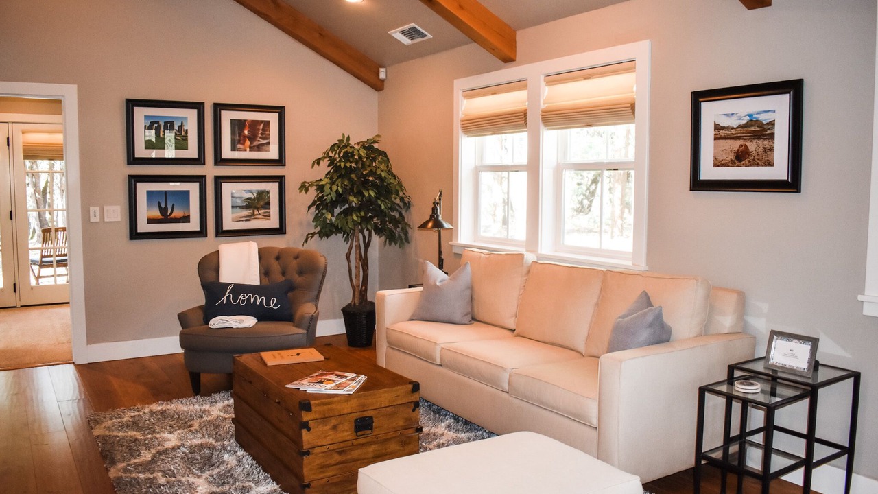 Photo of Livingroom in Nevada City