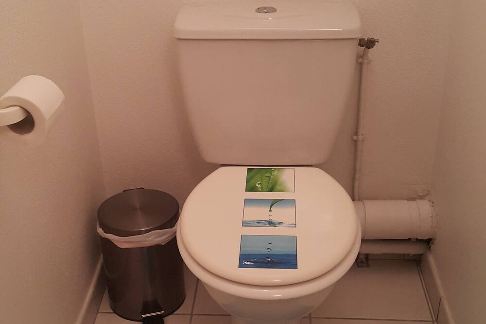 Photo of Bathroom in Montauban