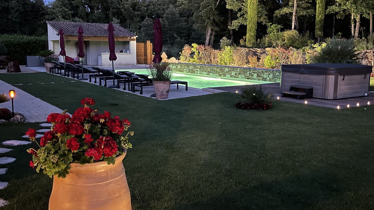 Photo of Outdoor in Tourves