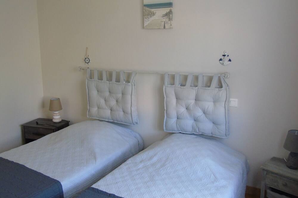 Photo of Bedroom in Saint-Jean-de-Monts