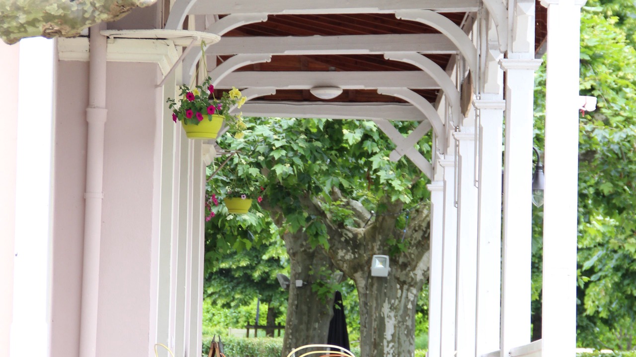 Photo of Patio Balcony in Menthon-Saint-Bernard
