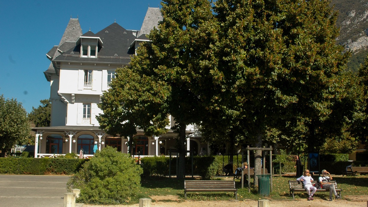 Photo of Outdoor in Menthon-Saint-Bernard