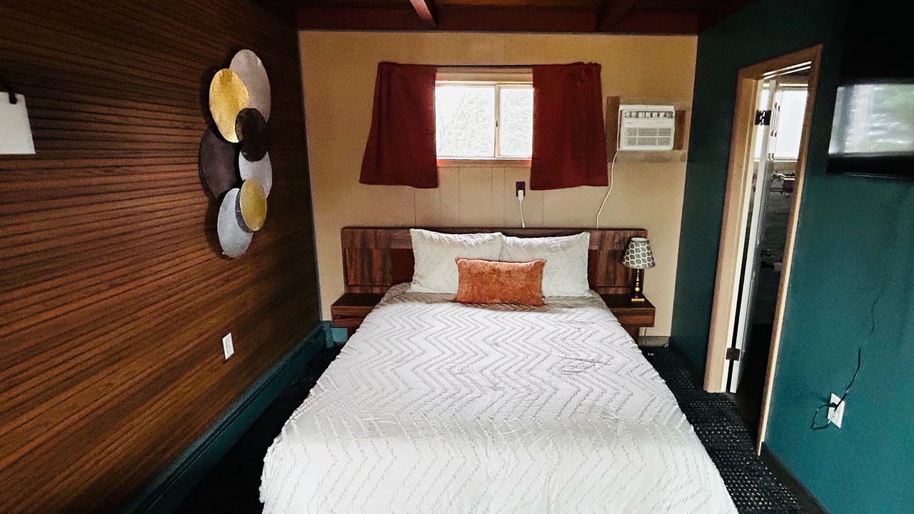 Photo of Bedroom in Charlevoix