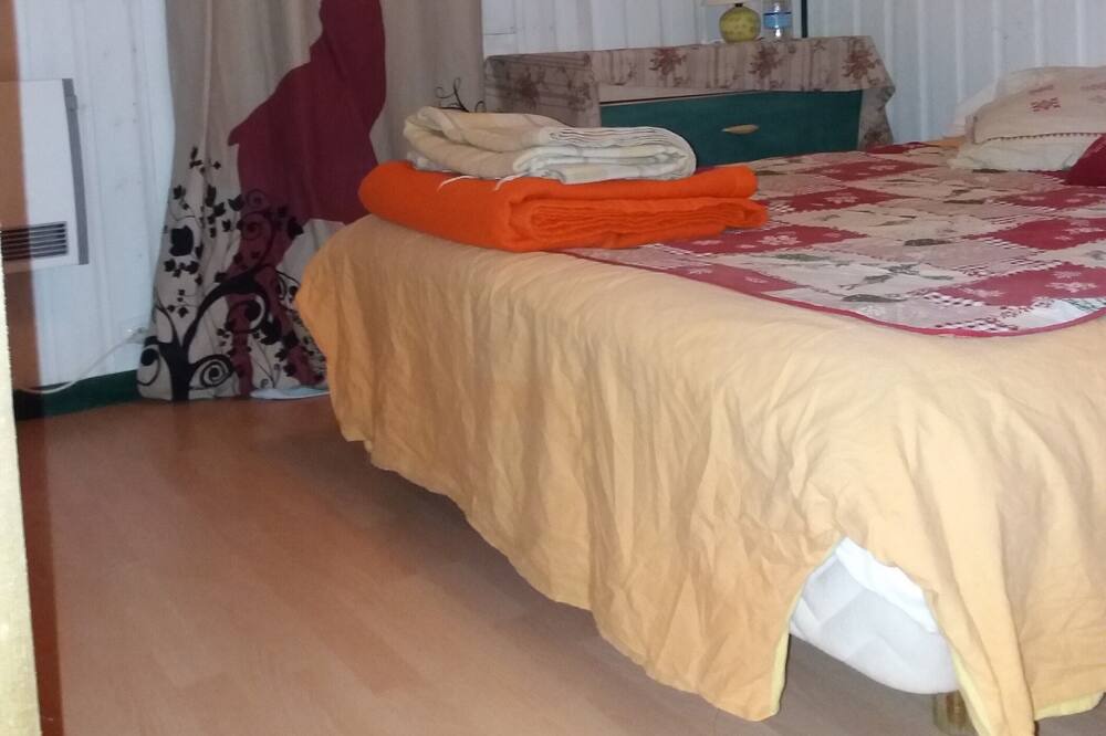 Photo of Bedroom in La Llagonne