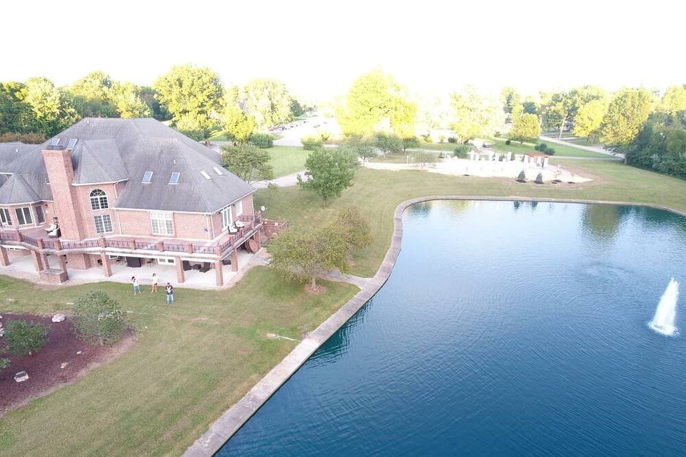 Photo of Outdoor in Sullivan