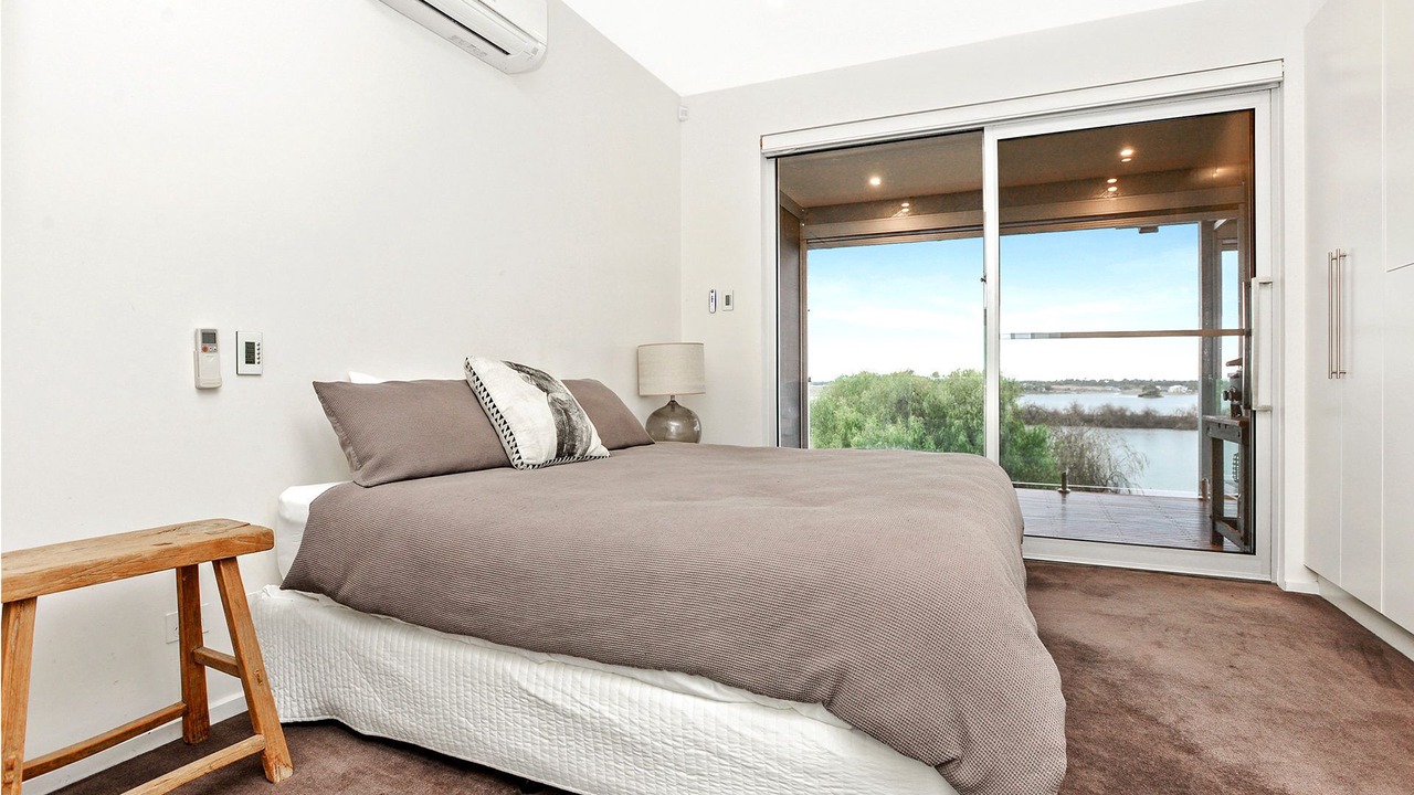 Photo of Others in Wellington