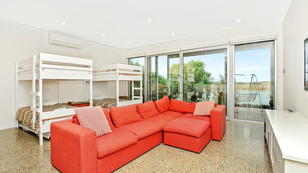 Photo of Others in Wellington