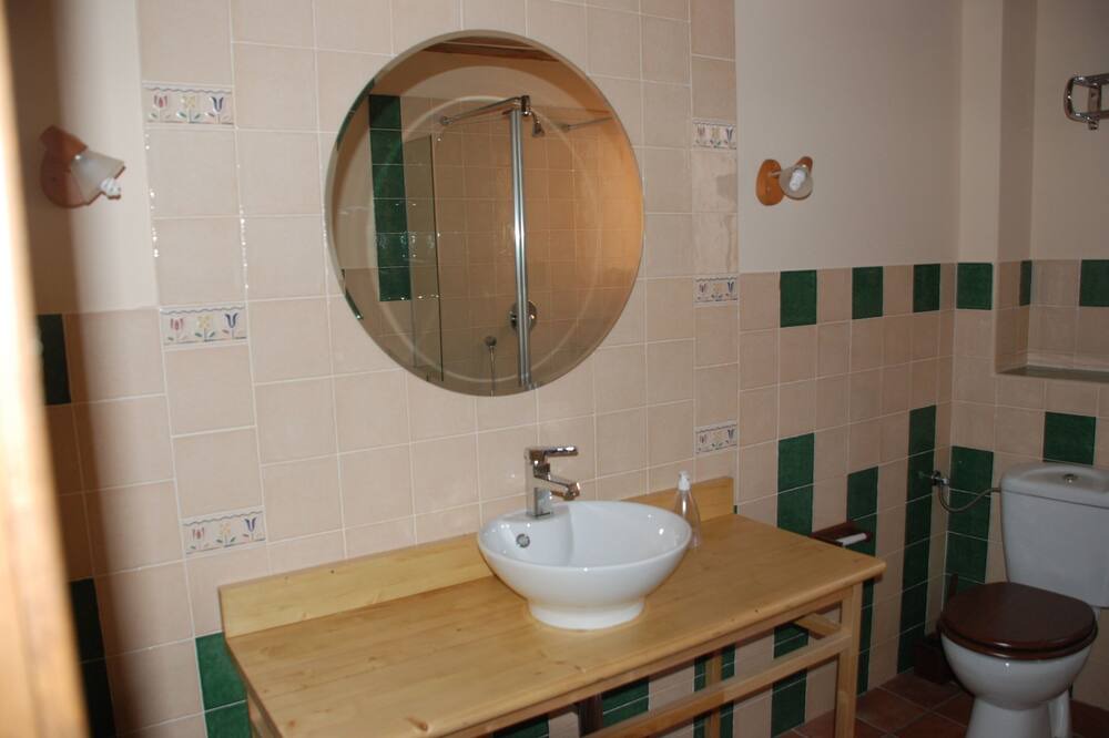 Photo of Bathroom in Sotillo de la Ribera