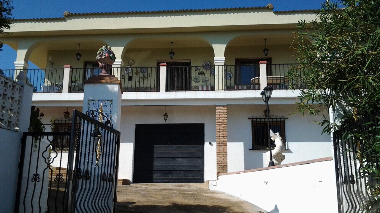 Photo of Outdoor in Montroi