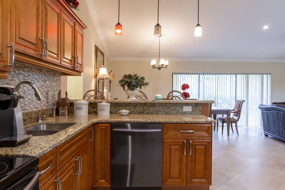 Photo of Kitchen in Riviera Beach