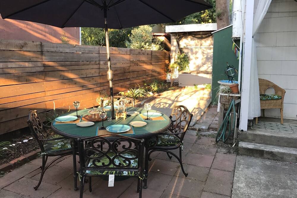 Photo of Patio Balcony in North Berkeley
