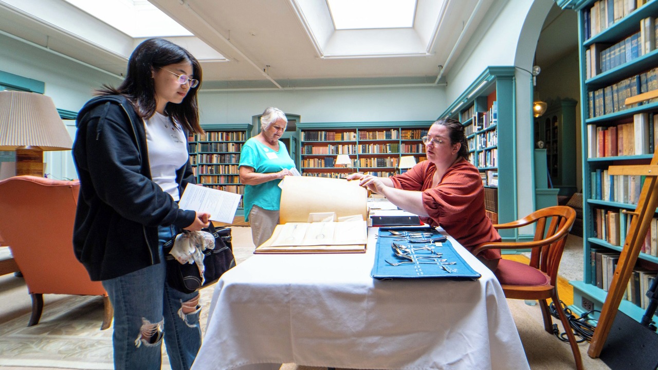 Photo of Others in Oneida