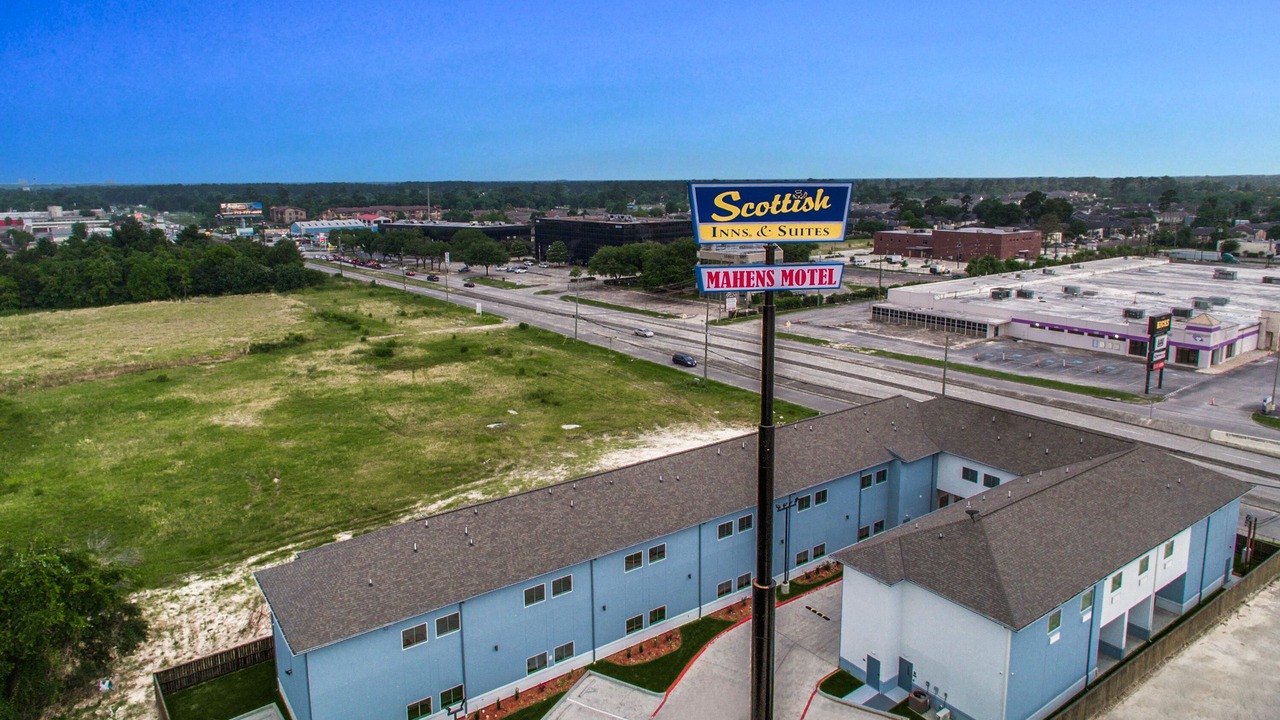 Photo of Outdoor in Bammel