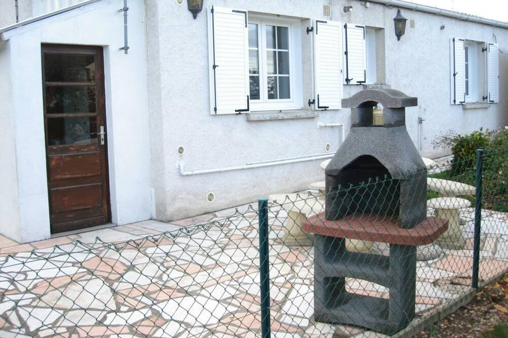 Photo of Others in Huisseau-sur-Cosson