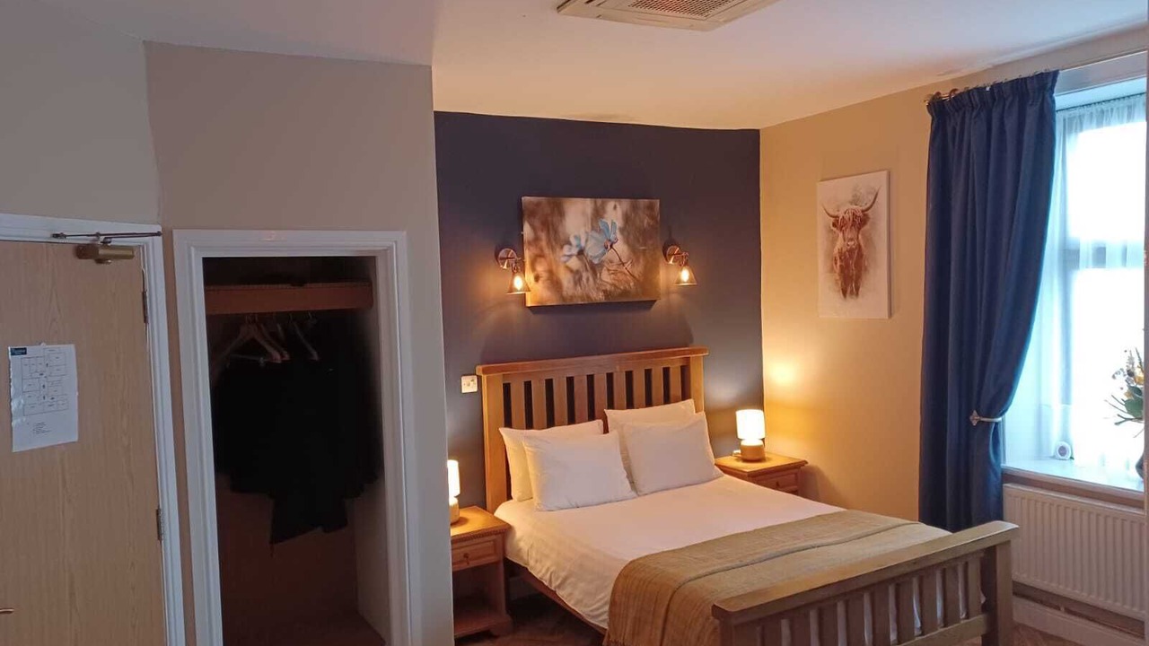 Photo of Bedroom in Renishaw