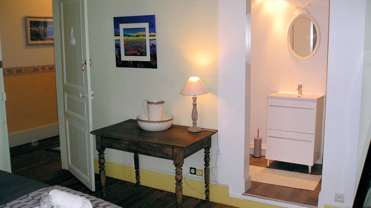 Photo of Others in Roye