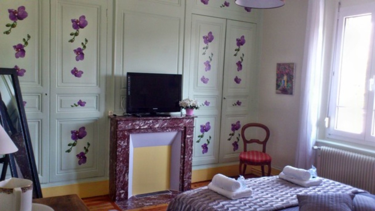 Photo of Others in Roye