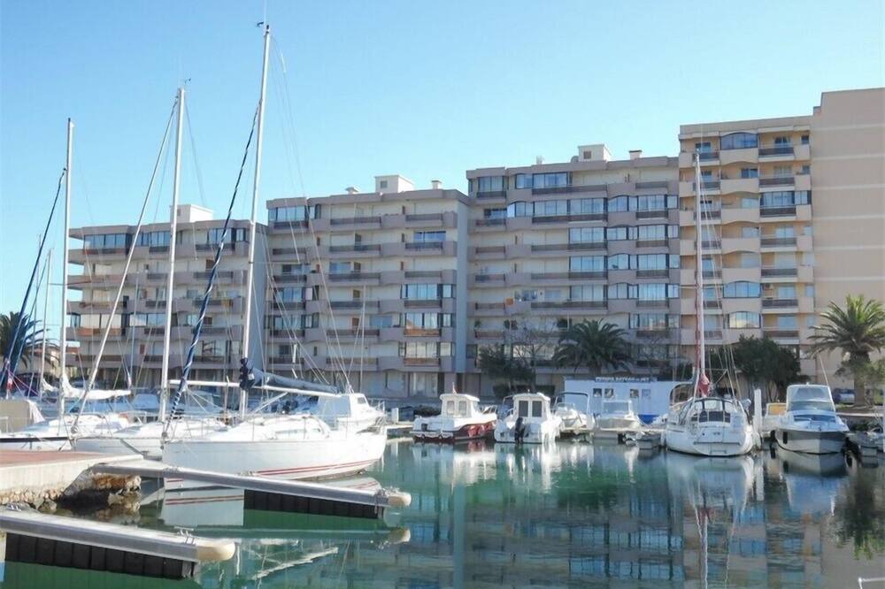 Photo of Others in Le Port