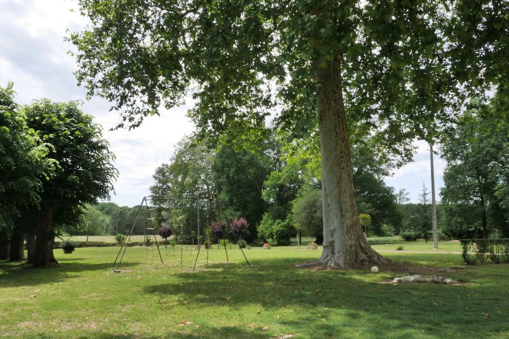 Photo of Outdoor in Meusnes