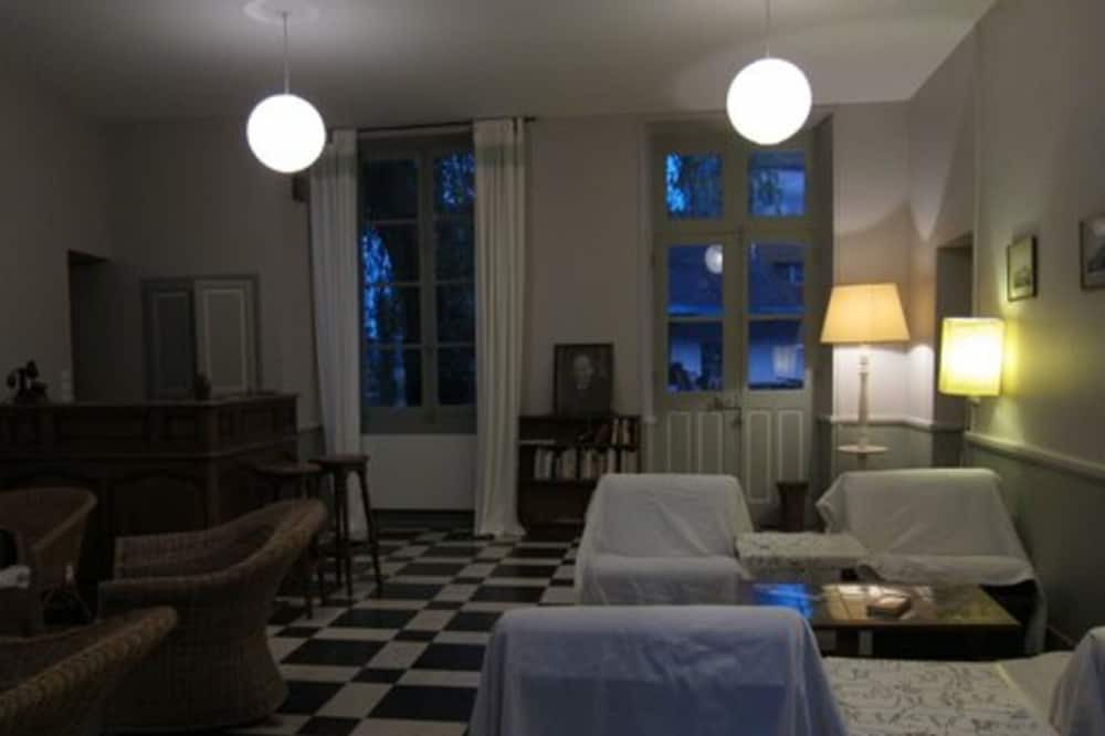 Photo of Livingroom in Marchenoir