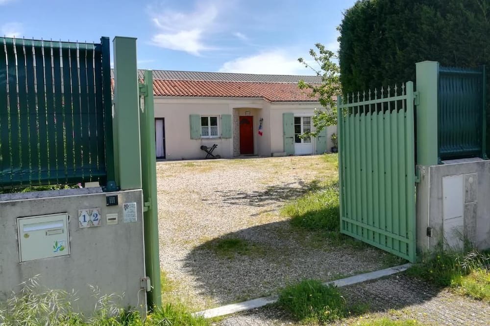 Photo of Outdoor in Ruffec