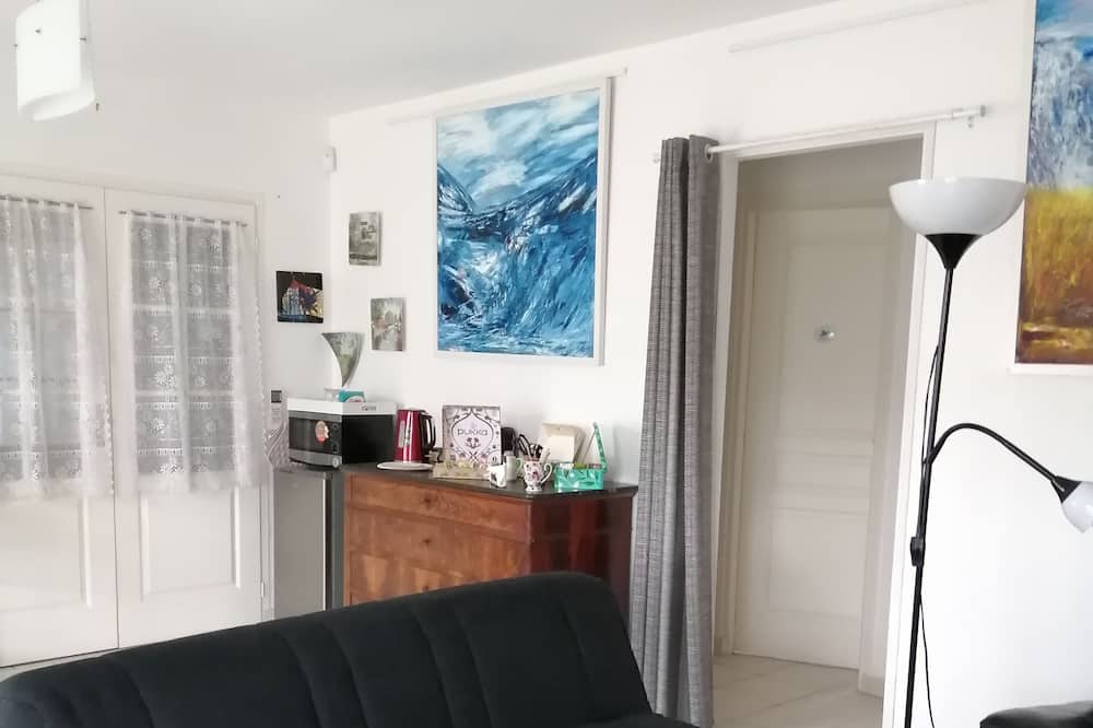 Photo of Livingroom in Ruffec