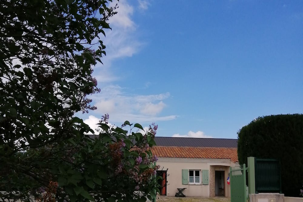 Photo of Outdoor in Ruffec