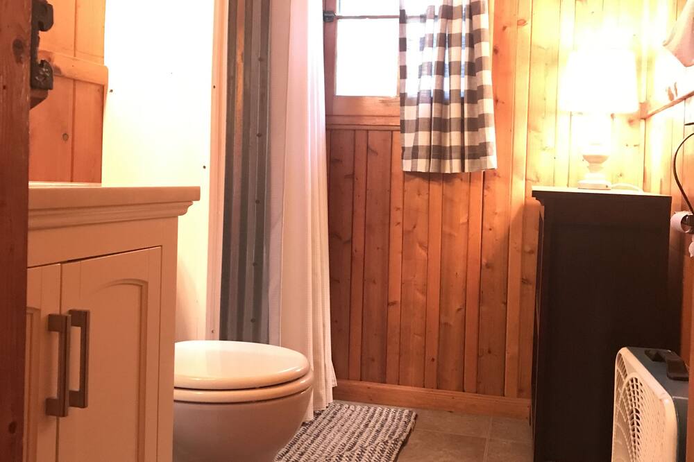 Photo of Bathroom in Port Sheldon