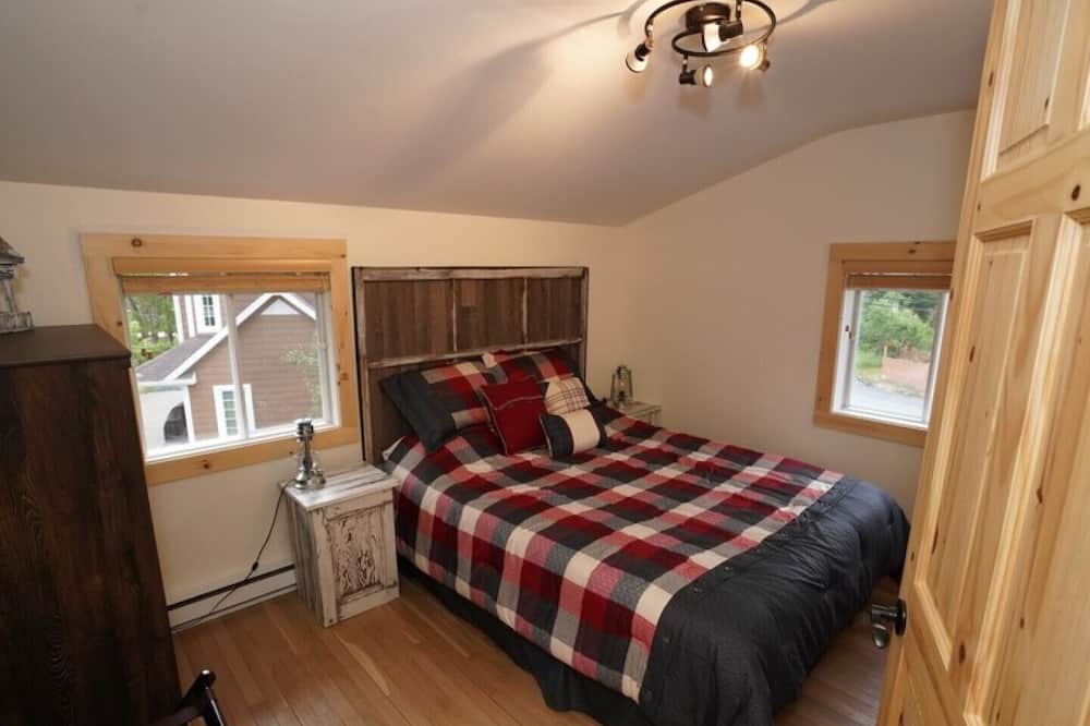 Photo of Bedroom in Sainte-Aurelie