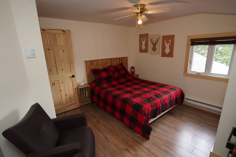 Photo of Bedroom in Sainte-Aurelie