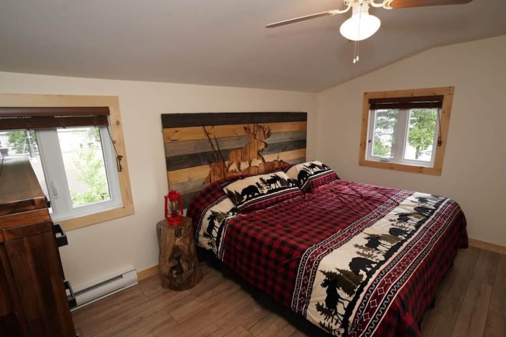 Photo of Bedroom in Sainte-Aurelie