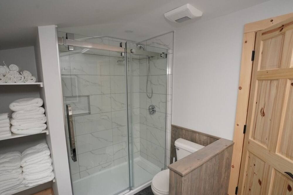 Photo of Bathroom in Sainte-Aurelie