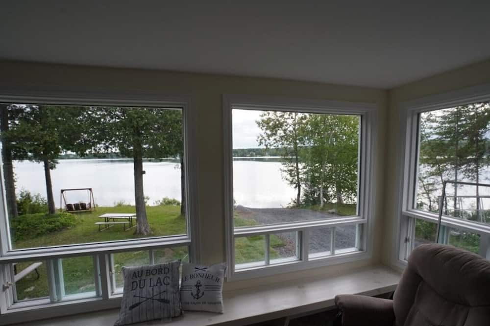 Photo of Livingroom in Sainte-Aurelie