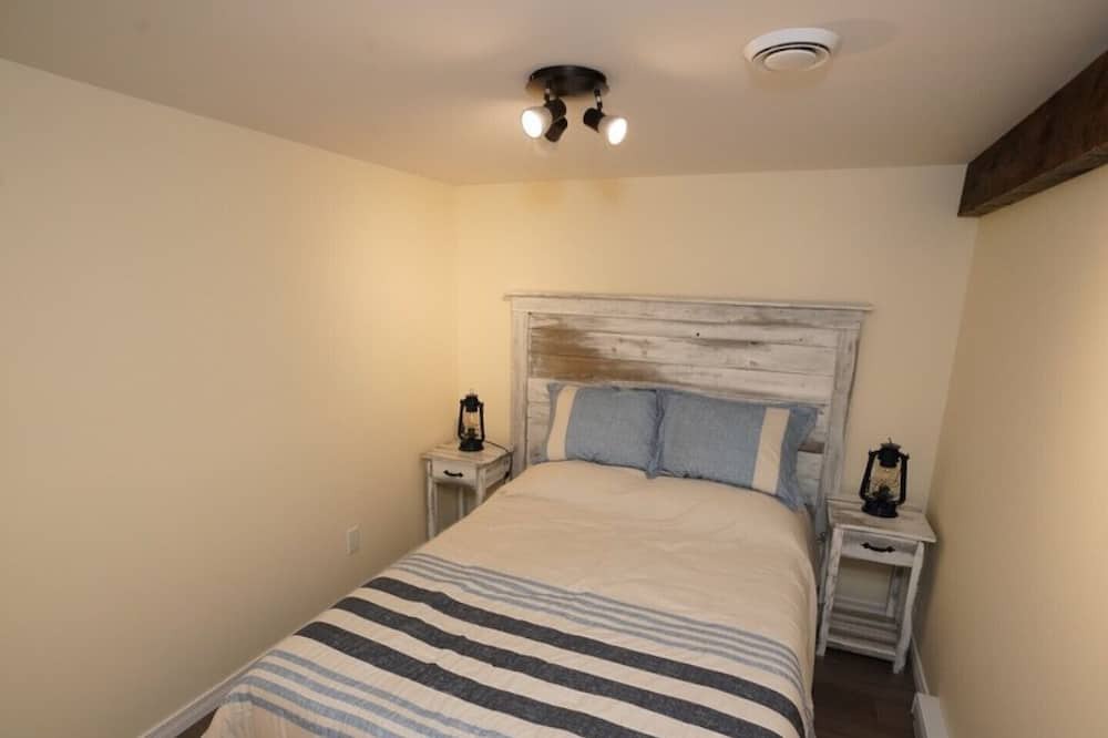 Photo of Bedroom in Sainte-Aurelie