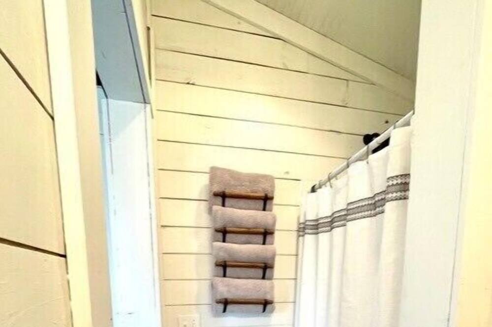 Photo of Bedroom in Fredericktown