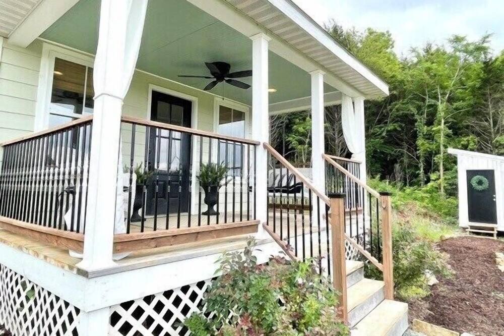 Photo of Outdoor in Fredericktown