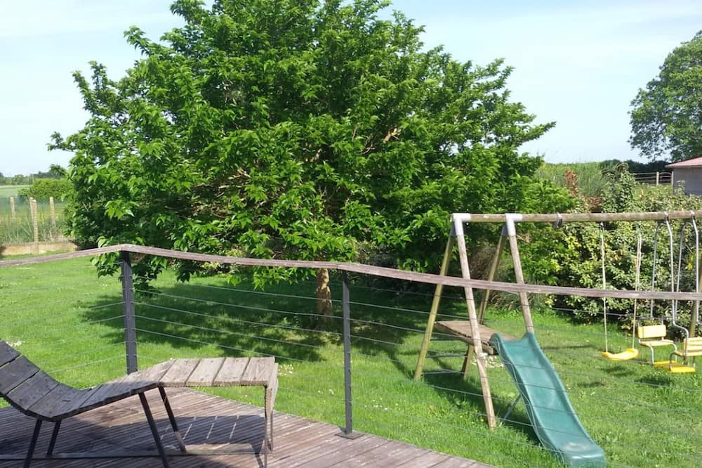 Photo of Others in Houssay