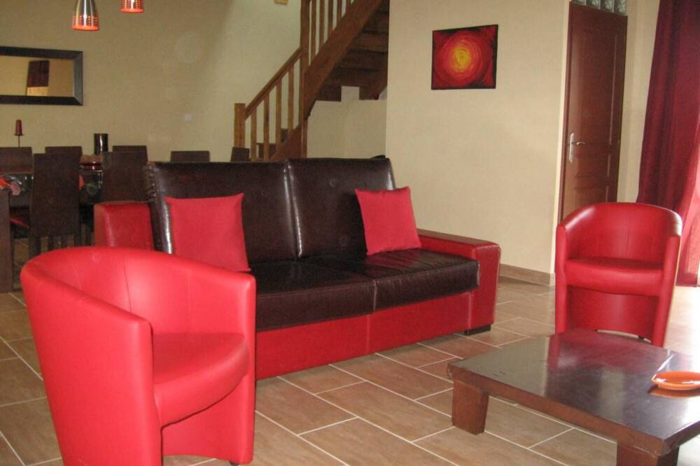 Photo of Livingroom in Averdon