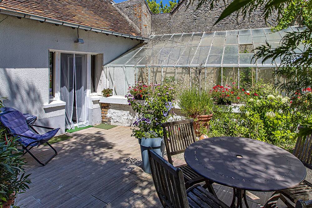 Photo of Patio Balcony in Thoury