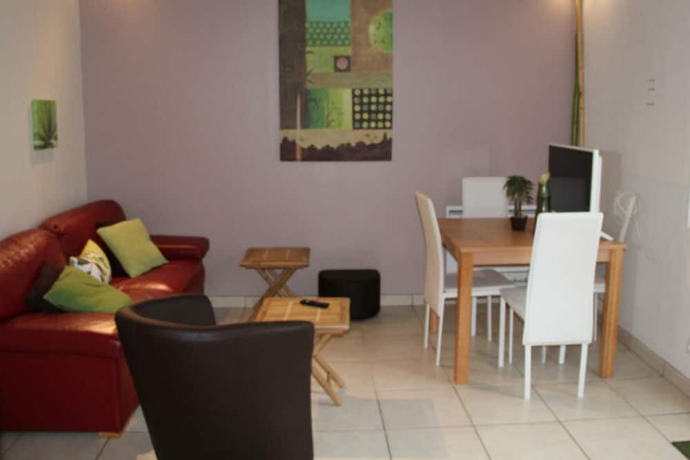 Photo of Livingroom in Thoury